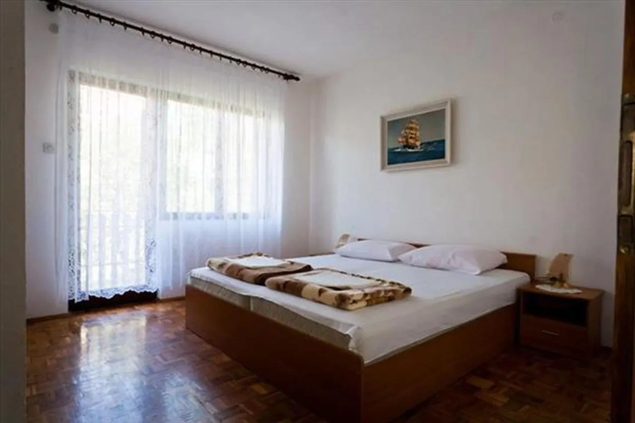 Apartments Katic Vantacici