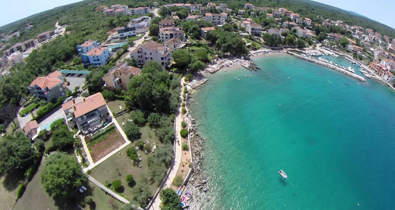 Apartments Katic Vantacici 0*,